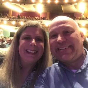 Meet your Posher, Leslie